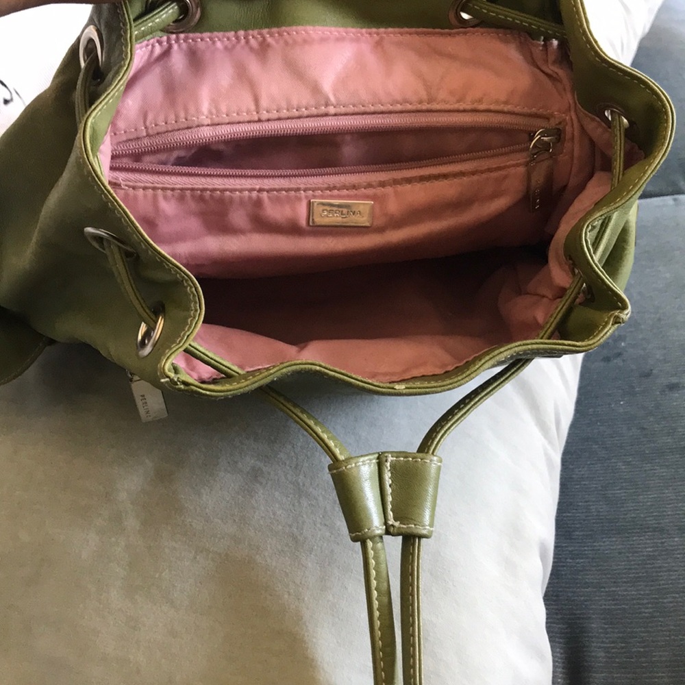 Backpack - Picture 3 of 4